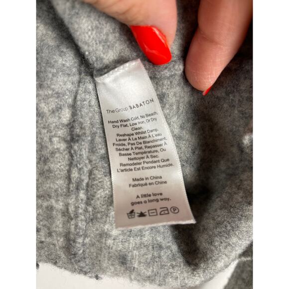 Aritzia The Group Community Plutarch Wool & Yak Gray Turtleneck Sweater Size S - Picture 10 of 10